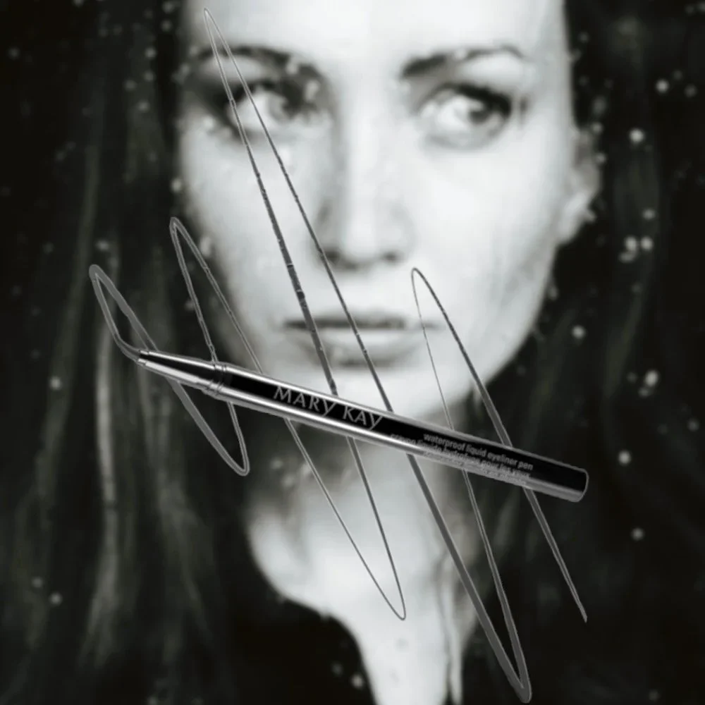 Intense Black Waterproof Eyeliner Pen - Mary Kay